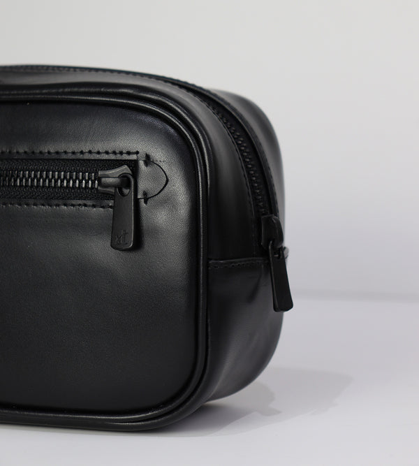 NECESER-NEGRO